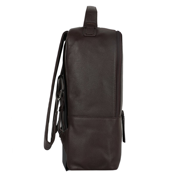 Bulchee Unisex Leather Backpack – Sleek,Travel Bag for Work & Everyday Use