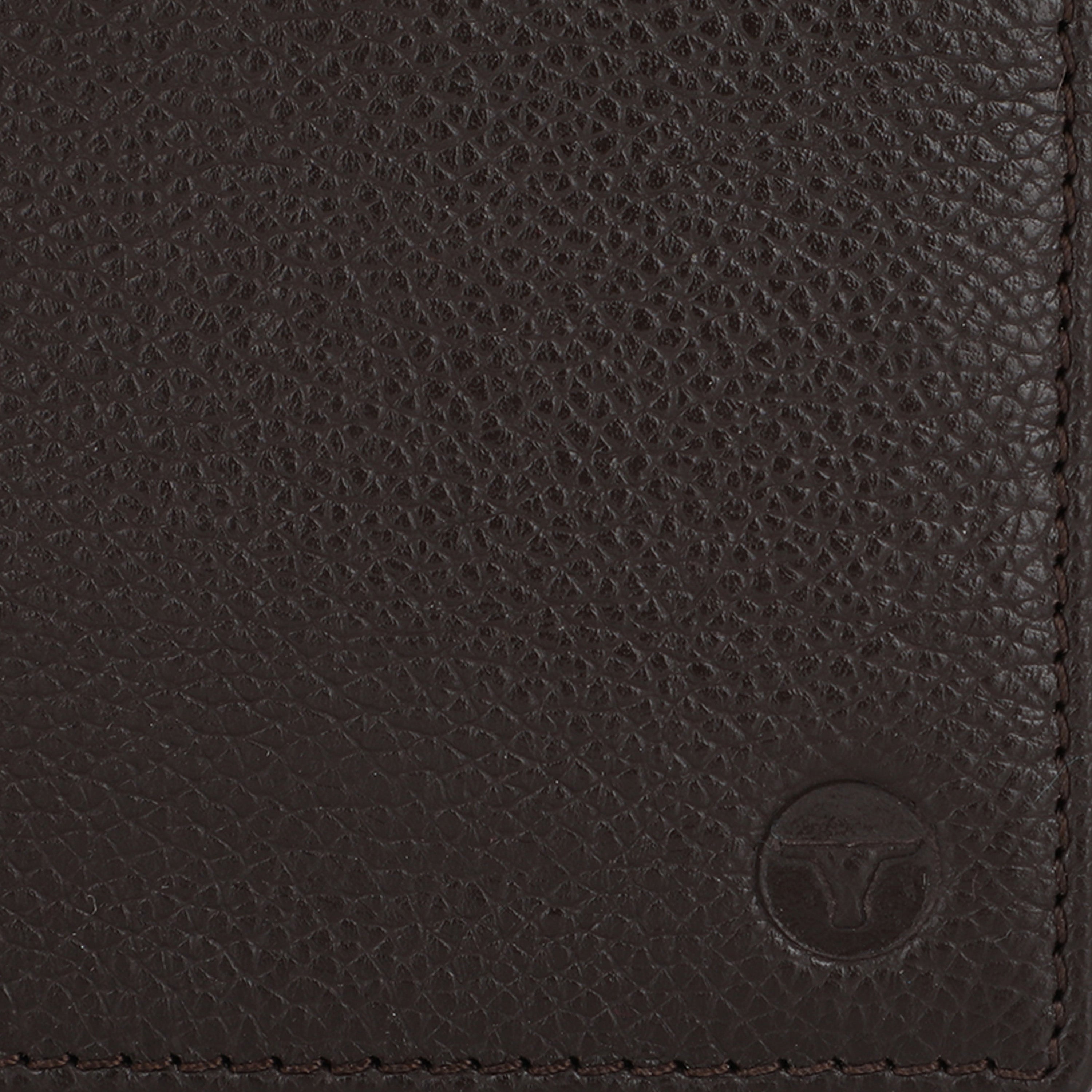 UFFICIO Men’s Classic Bi-Fold Wallet – Compact Slim Design
