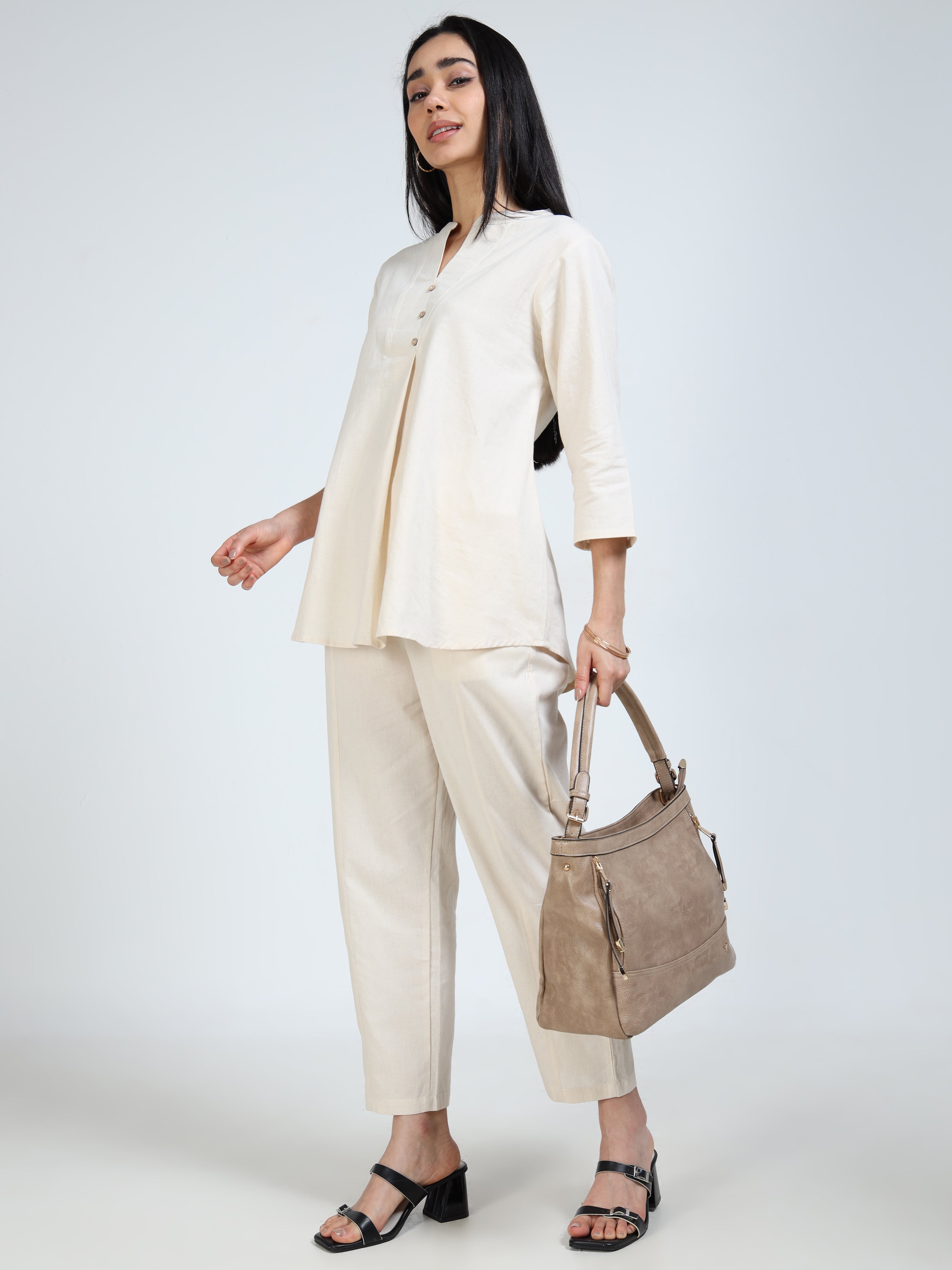 Bulchee Vegan Leather Women’s Shoulder Bag | Brown & Light Beige | Everyday Bag with Multiple Compartments