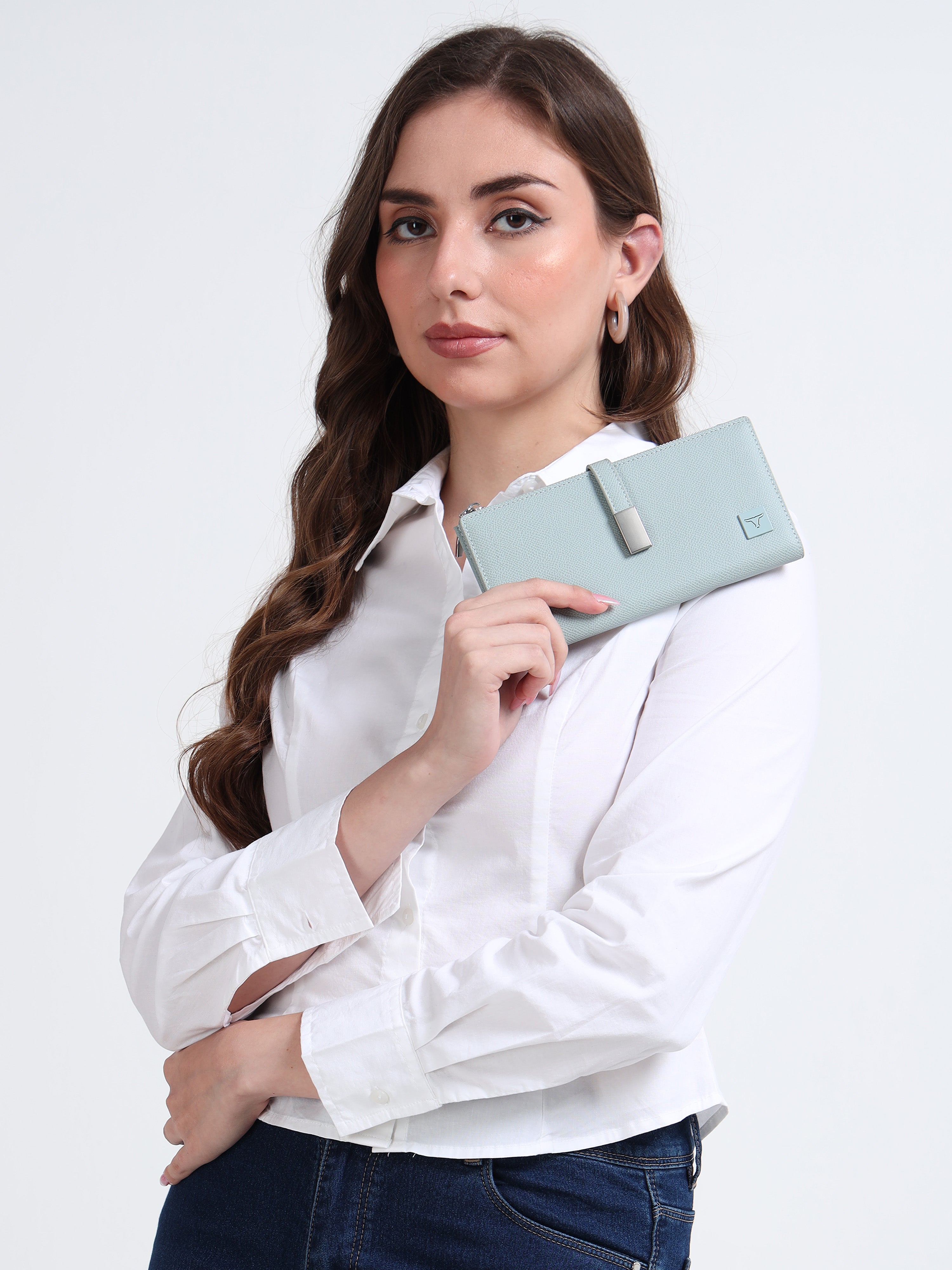 Bulchee Women’s Vegan Leather Wallet | Brown & Blue | Sleek Bifold  & Smart Storage