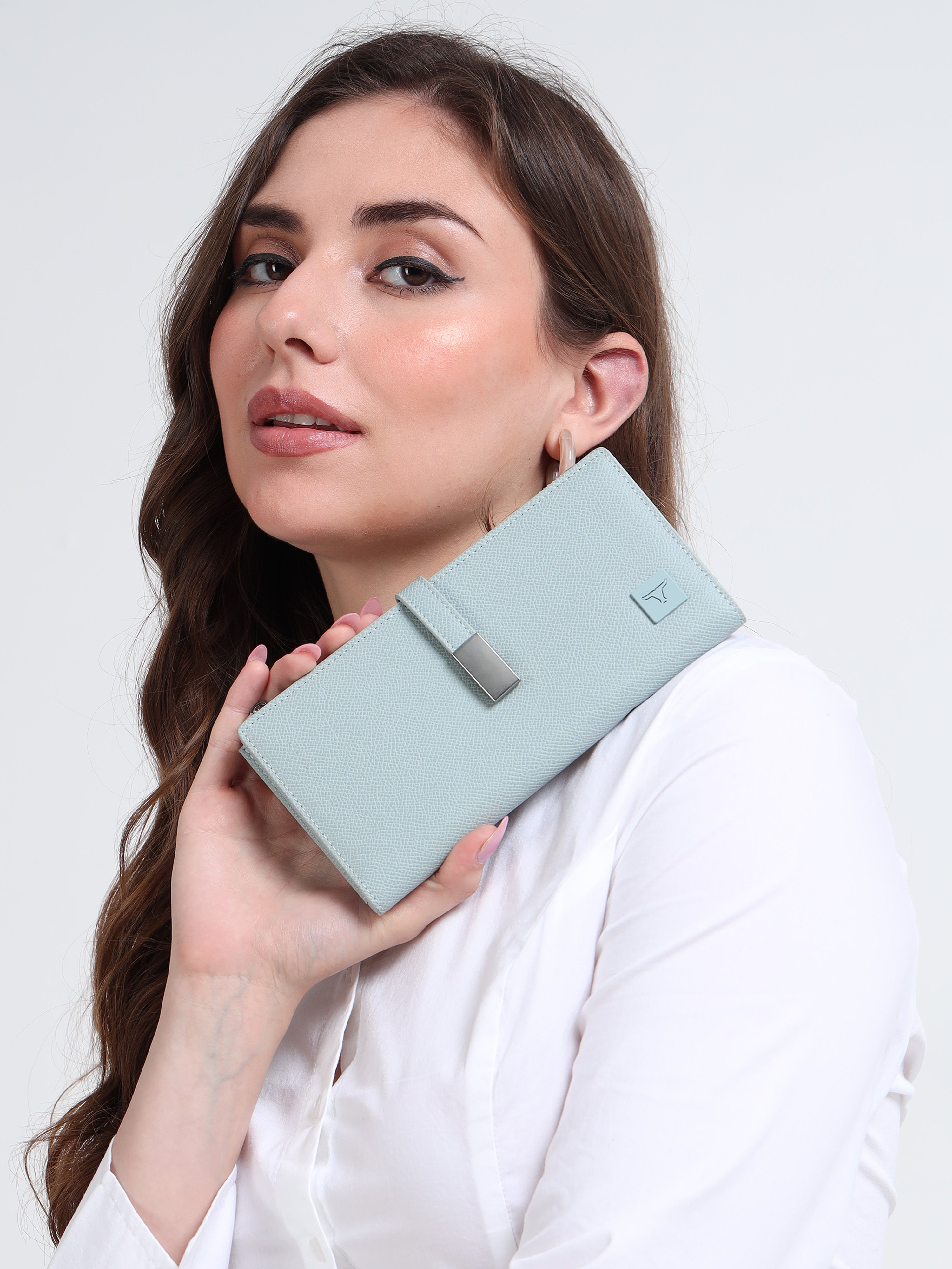 Bulchee Women’s Vegan Leather Wallet | Brown & Blue | Sleek Bifold  & Smart Storage